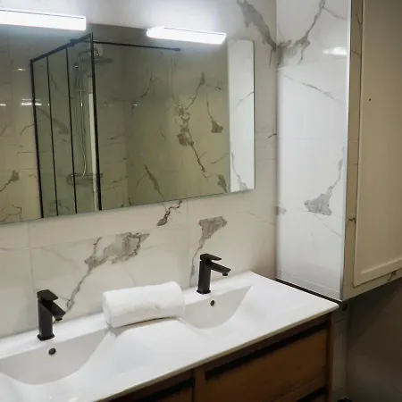 T2 5 Min Du Centre Lejlighed